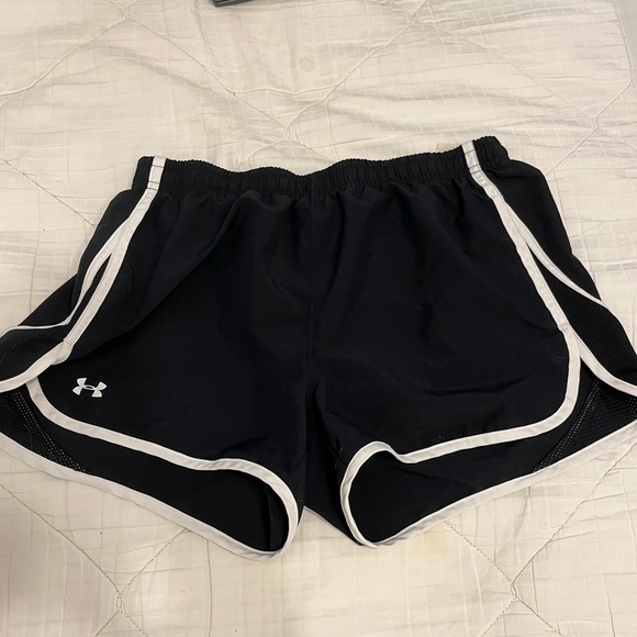 Under Armour sport short - Picture 1 of 3